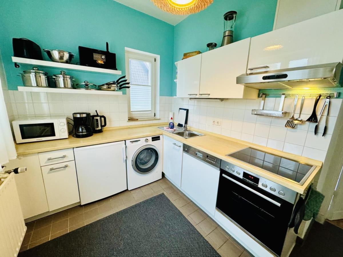 Bootshaus/ Holzdeck Appartement Rostock Buitenkant foto